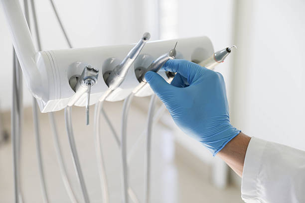 Professional Tooth Extraction technician working in China Spring, TX